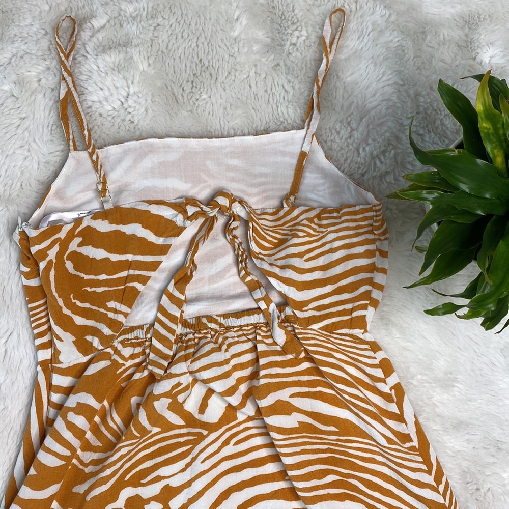 💛 Zebra Tie-Back Sundress - Picture 4 of 5